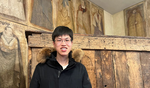 Yizhi Huang