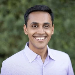 Photo of Arjun Mani, PhD student at Columbia University
